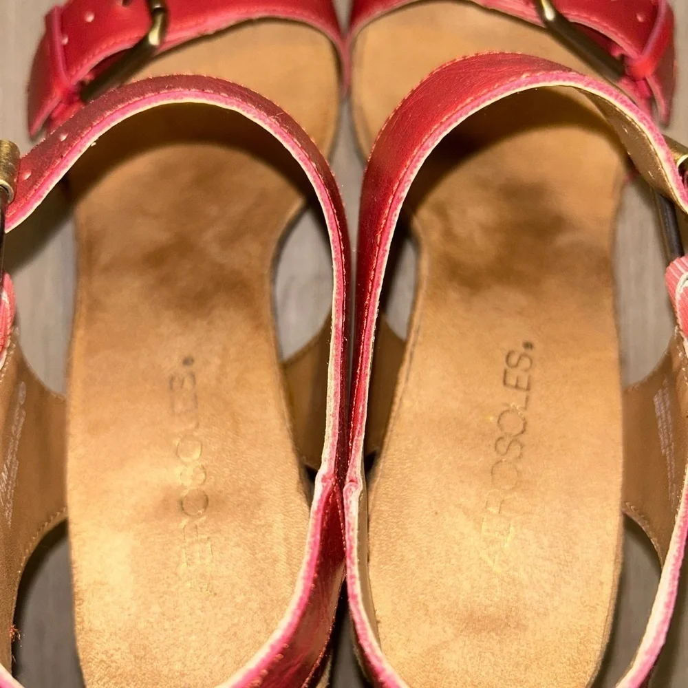 AEROSOLES Red Wedge Sandals with Buckle Straps